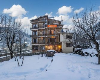 Fabhotel Shami Inn - Manali - Будівля