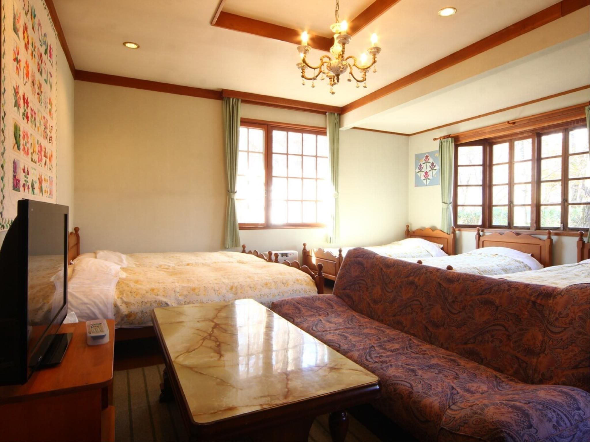 Pension Four season - האקובה - חדר שינה