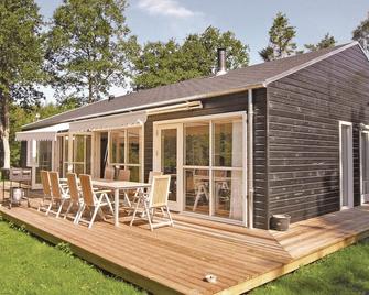 Holiday Home Sahara Rønne I - Rønne - Innenhof