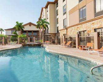Hampton Inn & Suites Houston Clear Lake-NASA - Webster - Pool