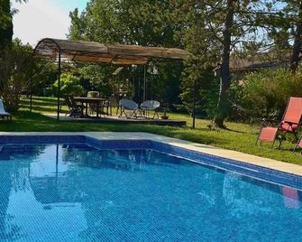House with pool view - Tulette - Pool