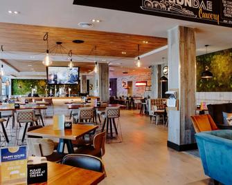 Village Hotel Birmingham Walsall - Уолсолл - Ресторан
