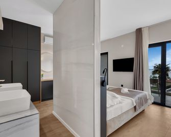 Beach Hotel Bozikovina - Подстрана
