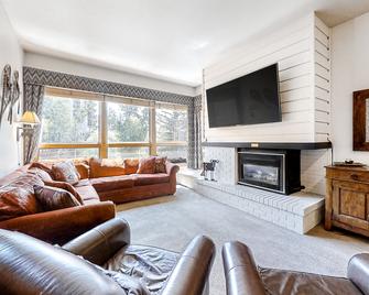 Kutuk Condominiums - Steamboat Springs - Oturma odası