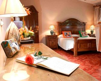 Quinta Don Jose Boutique Hotel - Guadalajara - Bedroom