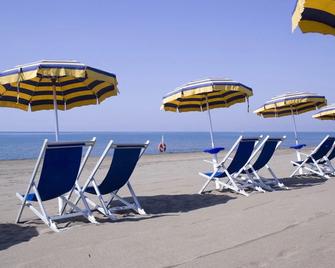 Giulivo - Baia Domizia - Spiaggia