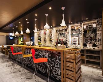 Ibis Salamanca - סאלאמנקה - בר