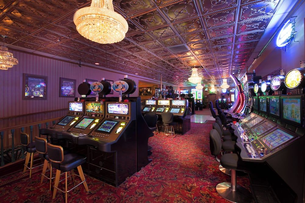 Prospector Hotel & Gambling Hall - Ely