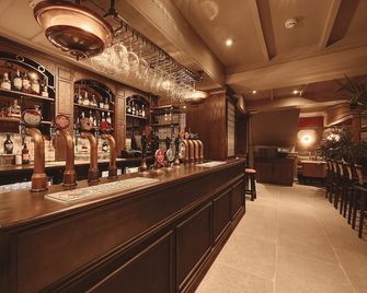 Royal Oak at Keswick - קזוויק - בר