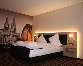 Hotel Fortune - Cologne - Bedroom