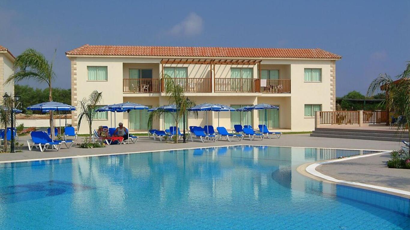 Tsokkos Paradise Holiday Village