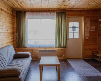 Motelli Rovaniemi - Рованіемі - Вітальня