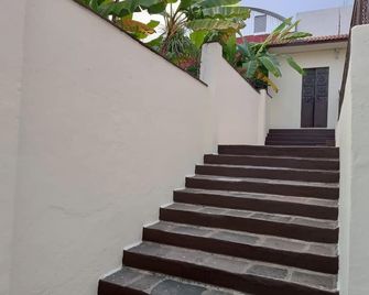 Suites Ripoll Cordoba - Córdoba - Escaleras