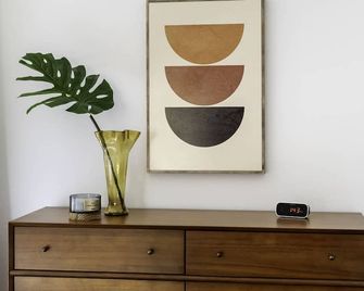 Cozy Condo w Heated Pool 1 Hr to Joshua Tree NP - פאלם ספירנגס - נוחות החדר