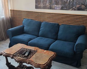 Authentic Historical Greek House - Ізмір - Вітальня