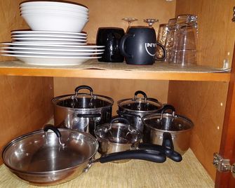 Discover Tranquility at Palm Studio: Your Gateway to Nature in Hilo Town! - Hilo - Küche