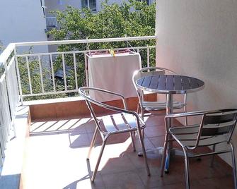 Apartment 60m from sea! - Nea Kallikratia - Balkon