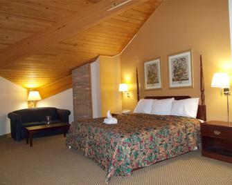 Royalton Inn And Suites Wilmington - Wilmington - Bedroom
