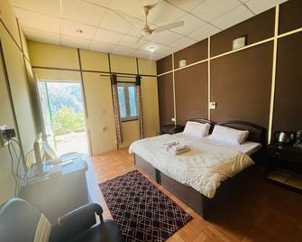 Kedar Heights Heli Resort - Kedārnāth - Bedroom
