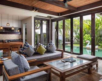 Le Jardin Villas Seminyak - Kuta - Living room