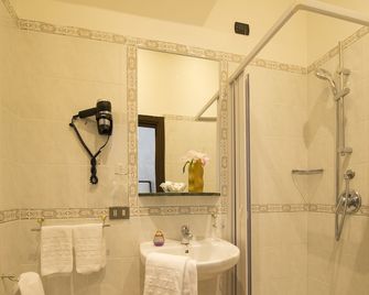 Hotel Delizia - מילאנו - חדר רחצה