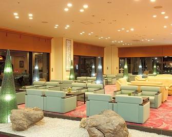 Akita Onsen Satomi - Akita - Sala de estar