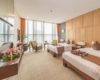 Bien Bac Hotel - Mong Cai - Bedroom