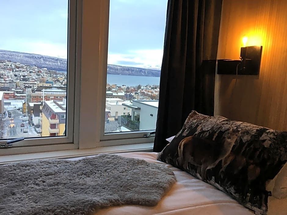 برايدابليك جيستيهوس