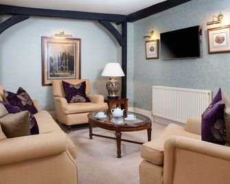 آنجل هوتل - غيلدفورد جيلفورد - غرفة معيشة