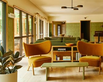 Trailborn Highlands, Outdoor Collection by Marriott Bonvoy - Highlands - Lobby