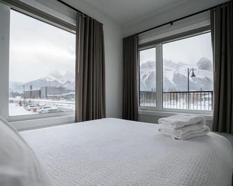 Basecamp Resorts Canmore - Canmore - Schlafzimmer