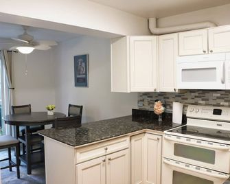 Sunny Townhouse Near Costco & Dimond Mall - Anchorage - Cucina