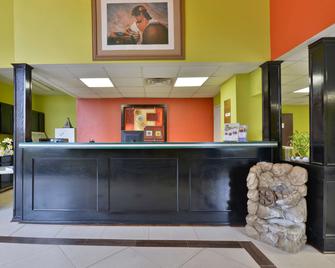 Americas Best Value Inn & Suites Haltom City Ft. Worth - Haltom City - Receptie