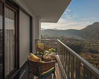 Auradoon, Dehradun - By Leisure Hotels - Dehradun - Balkón