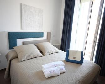 Essence - Barletta - Habitación