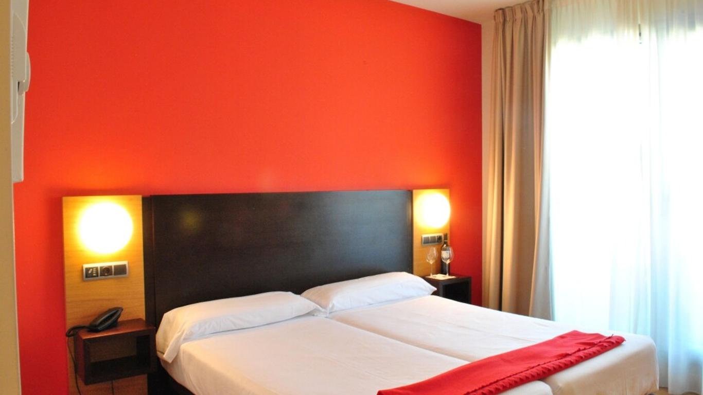 Hotel Maritimo Ris Con Garaje