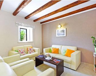 Luxury Panorama Villa Dia - Brsečine - Sala de estar