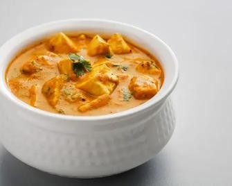 Hotel O Ooak Hotels Delta - Greater Noida - Food