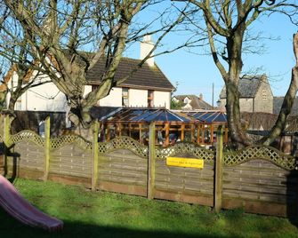 The Old Rectory - Burnham-on-Sea - Outdoors view