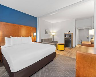 Comfort Suites Bethlehem Near Lehigh University And LVI Airport - Bethlehem - Yatak Odası