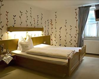 Hotel & Restaurant Fischer - Altenstadt (Iller) - Bedroom