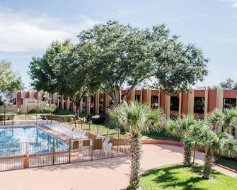 Valuelodge Busch Gardens - Tampa - Tampa - Piscina