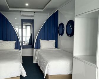 De Boekit Villas - Bogor - Bedroom