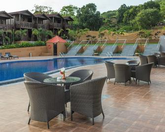 Axiom Resorts Luxury Cottages, Arambol - Arambol - Pool
