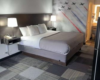 Eglin Extended Stay Hotel, a Howard Johnson by Wyndham - Niceville - Habitación
