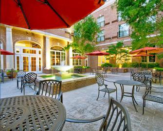 Courtyard By Marriott Nashville Green Hills - Nashville - Patio