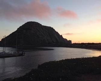 Rockview Inn and Suites - Morro Bay - Strand
