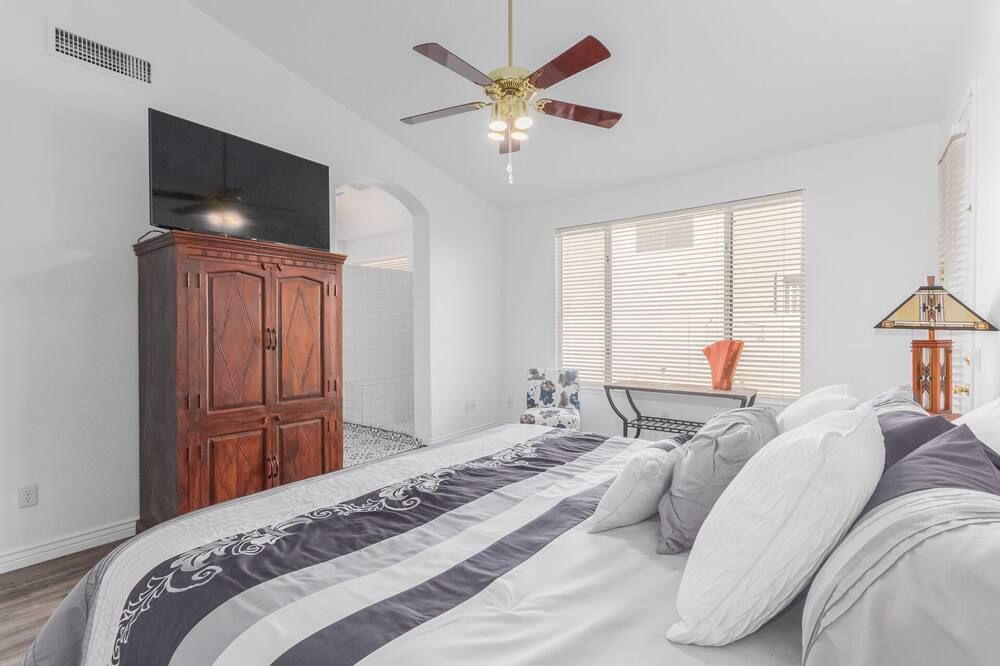 Ahwatukee Veteran owned 4bed 2bath Dog Friendly home with heated pool and spa - פיניקס - חדר שינה
