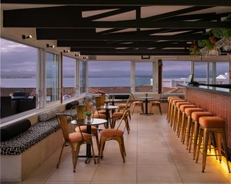 Protea Hotel by Marriott Mossel Bay - Mossel Bay - Bar