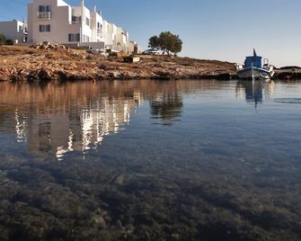 Kalypso Villas - Naousa - Vista del exterior